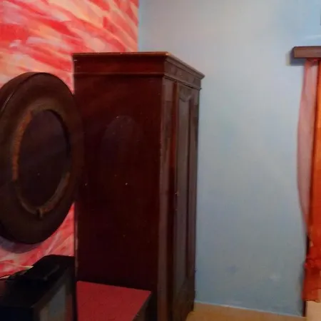 Classical With Style In The Town Apartman