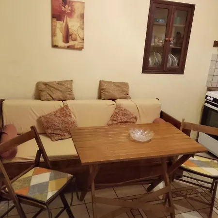 Apartman Classical With Style In The Town Ermúpoli