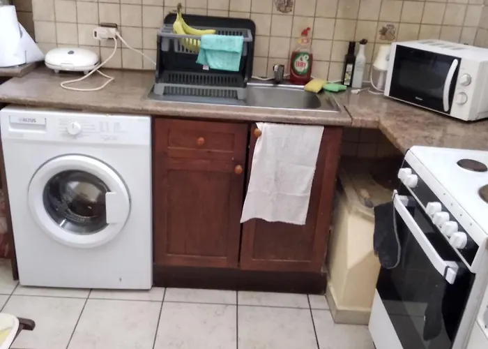 アパート Classical With Style In The Town エルムポリ