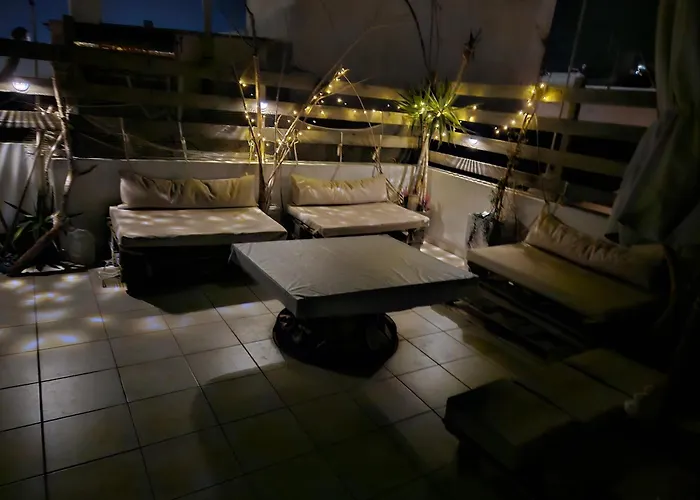 アパート Classical With Style In The Town エルムポリ